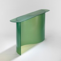 <a href="https://www.galeriegosserez.com/artistes/cober-lukas.html">Lukas Cober</a> - New Wave - Console (Vert Cristal)